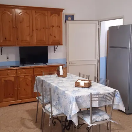 Casa A 30 M Dal Mare *