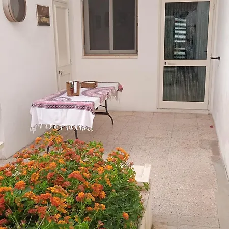 Casa A 30 M Dal Mare * Sant Isidoro (Apulia)