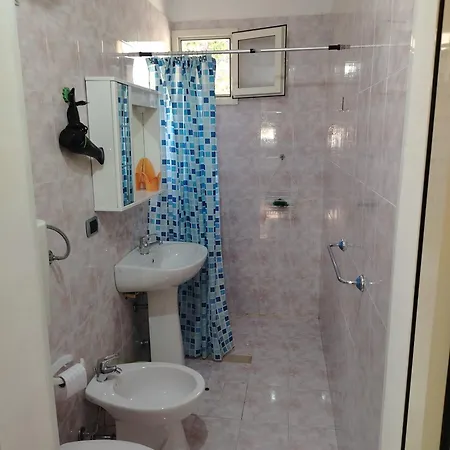 Casa A 30 M Dal Mare * Sant Isidoro (Apulia)